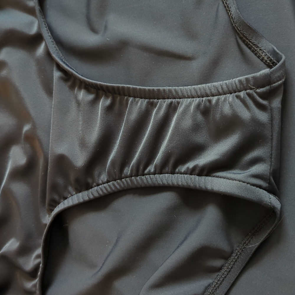 Maxine of Hollywood Solid Waistband Skort Swim Bottom 24 - Picture 7 of 16